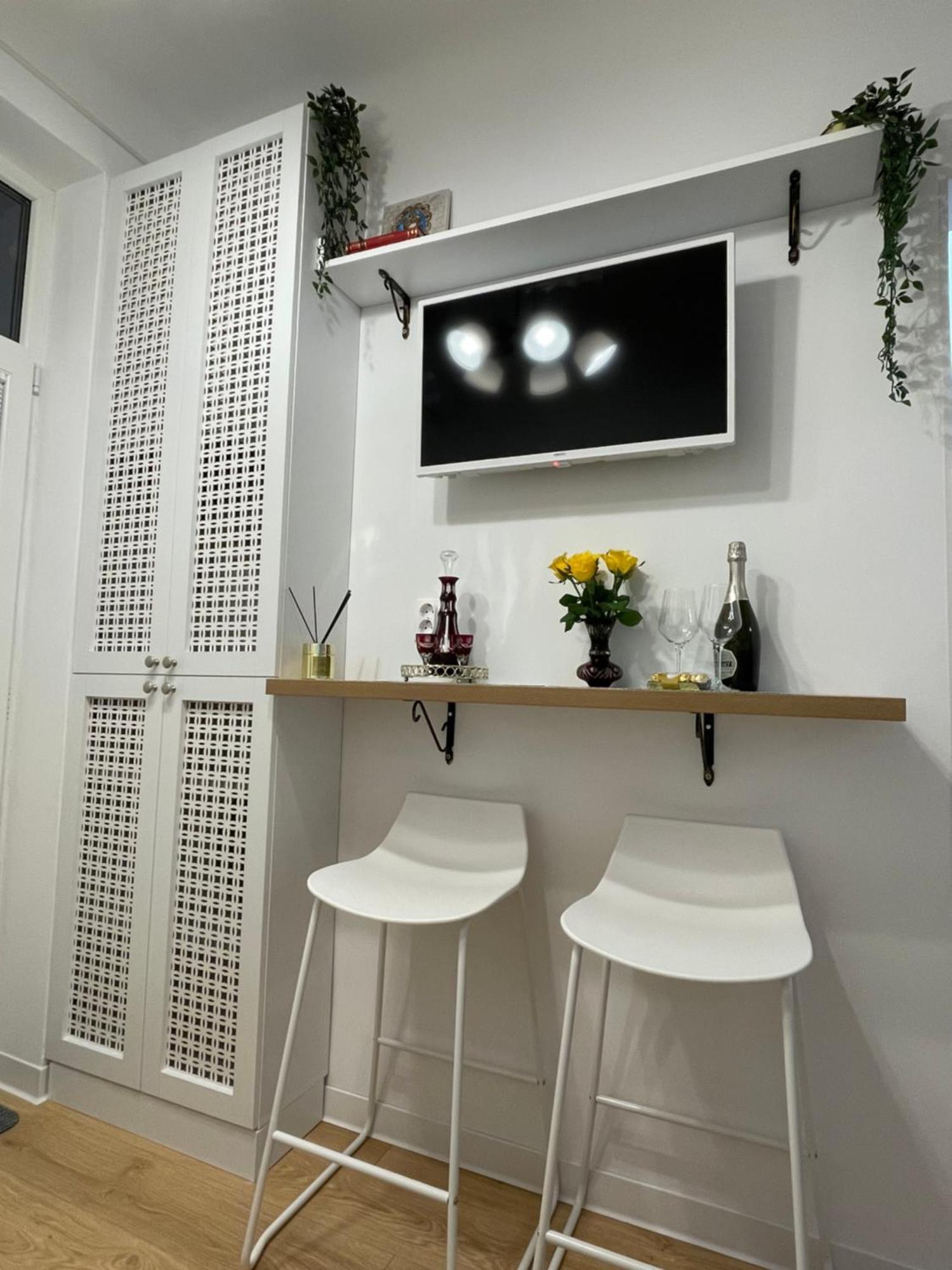 부쿠레슈티 Studio Alice Romana Square 아파트 외부 사진